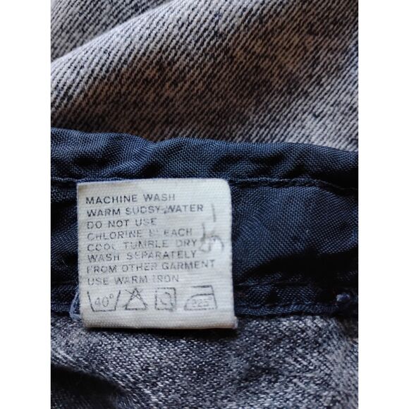 Traffic Women's Size Medium Cropped Black Jean Jacket, Vintage "80's" - Picture 7 of 7